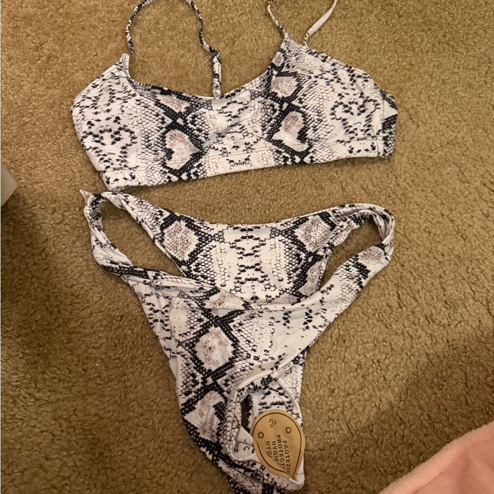 Reptile Patterned Bikini Sets Medium - image 1